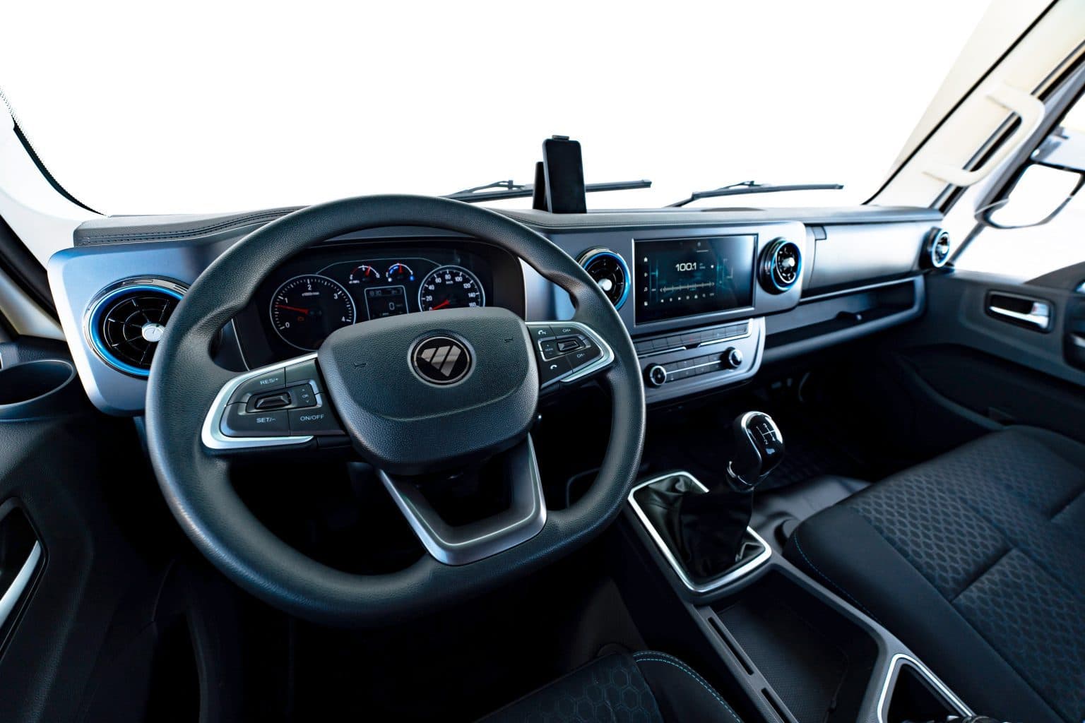 Interior Nuevo Aumark 615