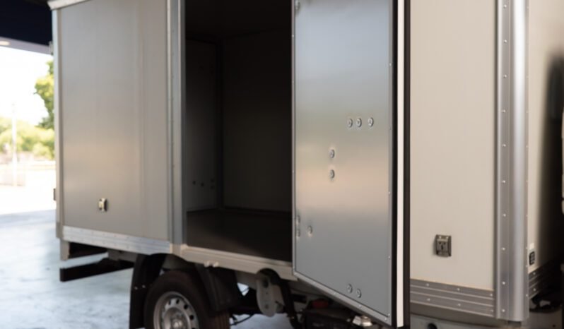 
								FOTON AUMARK TM1 Cargo Box full									