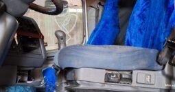 Volvo FH 400 año 2007 con carroceria