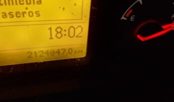 
									Volvo FH 400 año 2007 con carroceria full								
