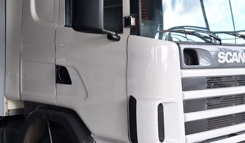 
								Scania Serie 4 360 año 2004 chasis full									