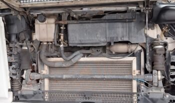 
									Scania Serie 4 360 año 2004 chasis full								