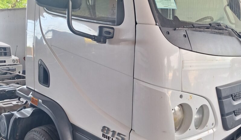 
								Mercedes Benz ACCELO 815 año 2016 full									