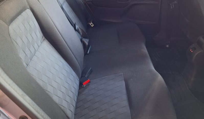 
								Citroën C-Elysee HDI FEEL 2017 full									
