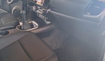 
									TOYOTA HILUX SRV 2023 0 KM ( Patentada ) full								