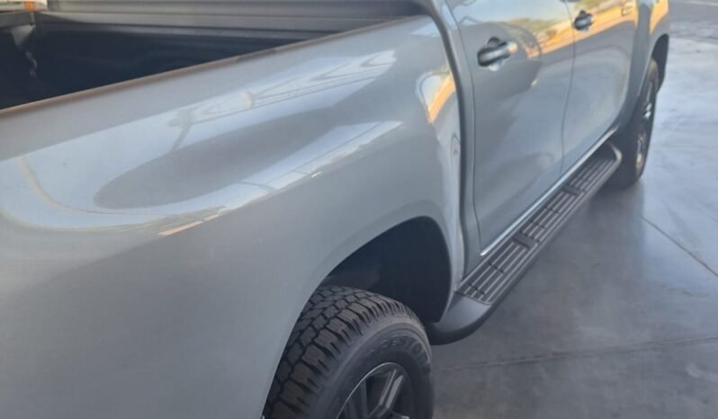 
								TOYOTA HILUX SRV 2023 0 KM ( Patentada ) full									