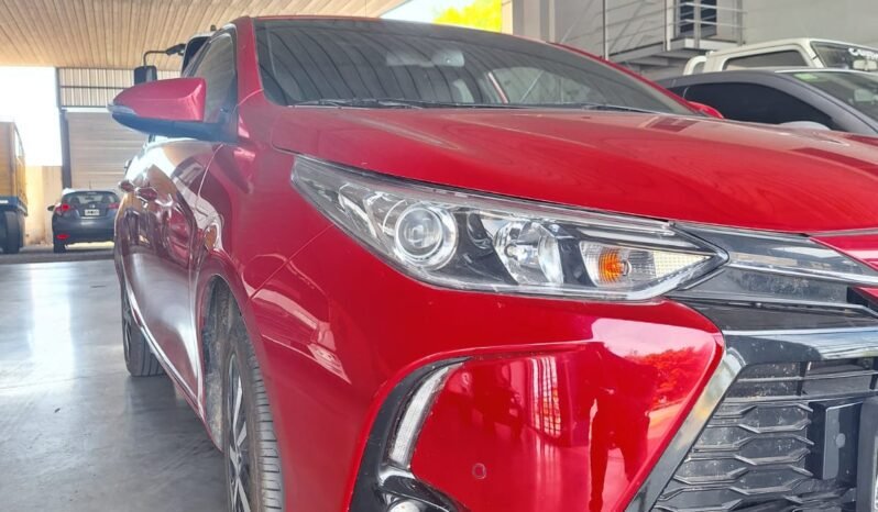 
								TOYOTA YARIS XLS PACK CVT 1.5 año 2023 full									