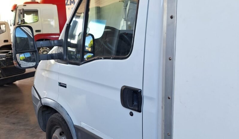 
								Iveco Daily 55 C 16 año 2008 con furgón paquetero Bonano full									