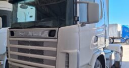 Scania R 114 GA año 2004 tractor