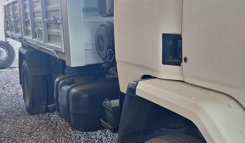 
								Ford Cargo 1722 año 2005 full									