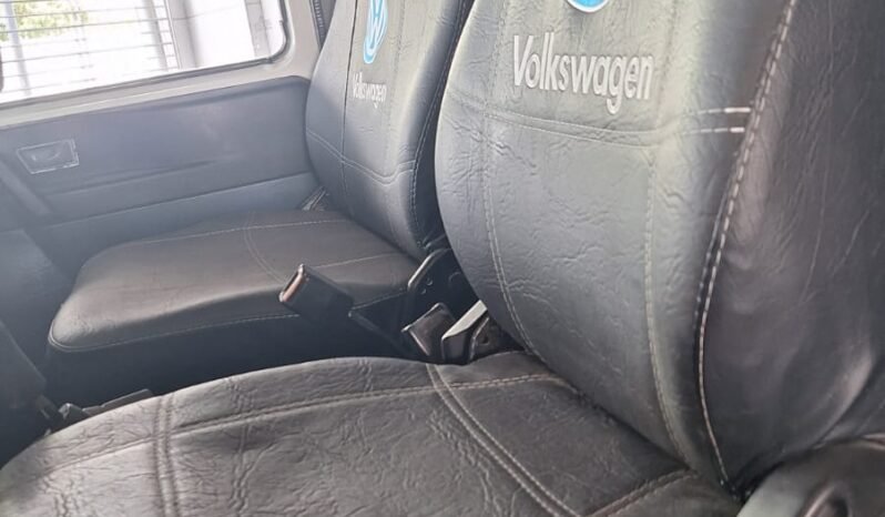 Volkswagen 9-150/39 año 2004